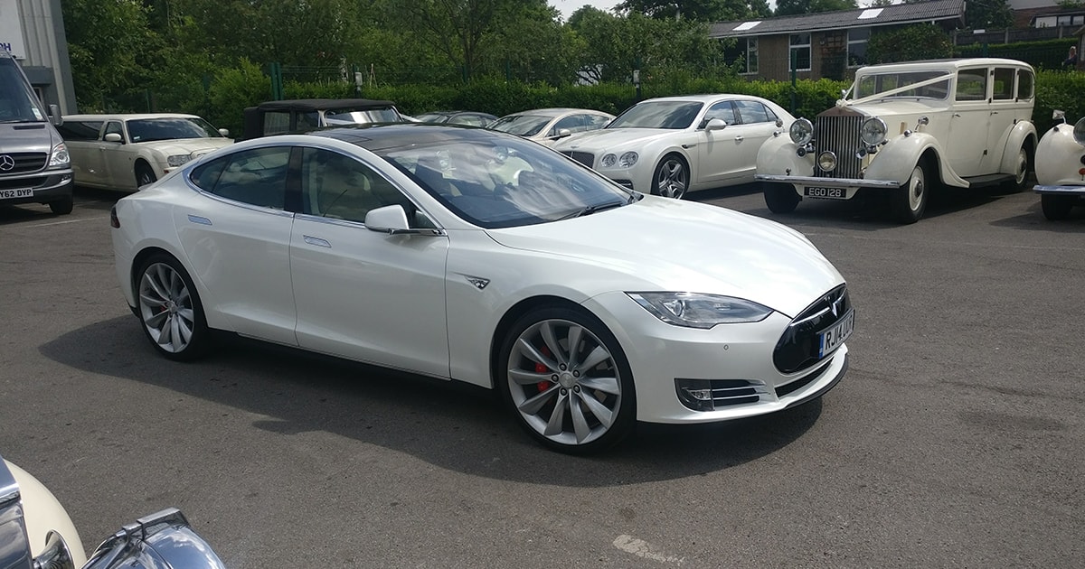 Tesla S